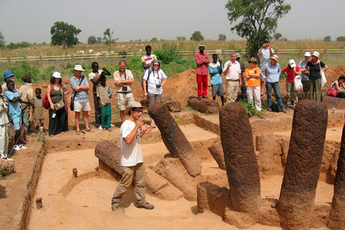 Martin CARVER – Seminario, 8 aprile 2013 “Around the World with a pointed Trowel: an archaeological Excursion” (Aula Magna, via Vescovado 30)